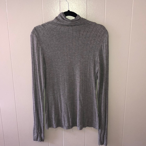 Turtle Neck/Medium/Grey - Picture 2 of 3